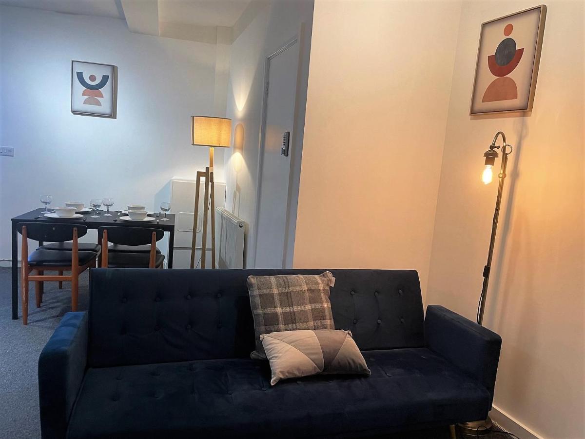 Apartment Ford Haven Plymouth